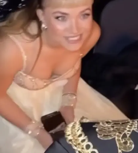 Image 743749 from Julia Beautx