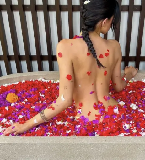 Image 741057 from Léa Elui