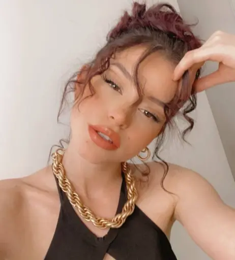 Image 740699 from Léa Elui