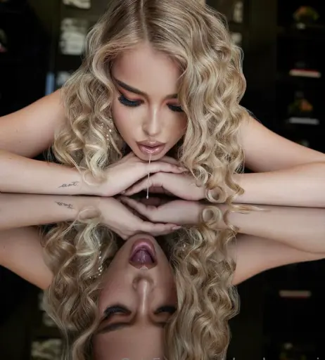 Image 757905 from Elena Kamperi