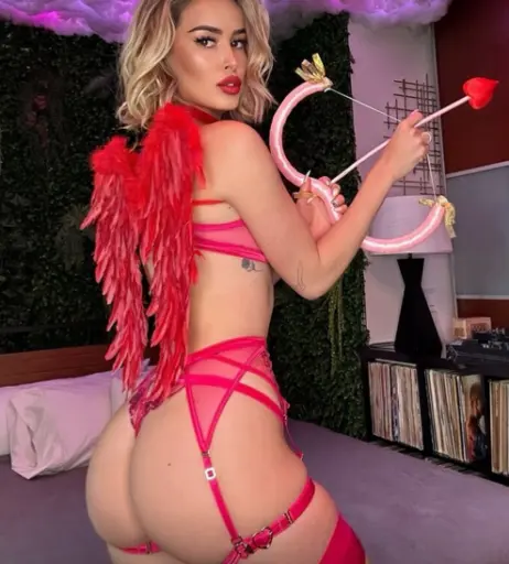 Image 766050 from Elena Kamperi