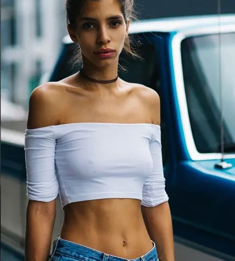 Image 709405 from Lara Helmer