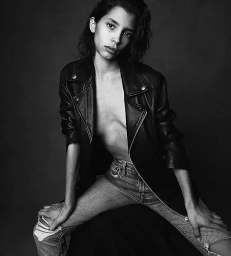 Image 709295 from Lara Helmer