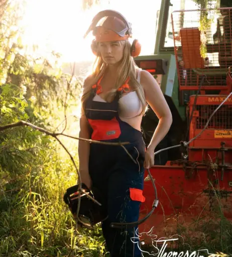 Image 701683 from Theresa Diesel